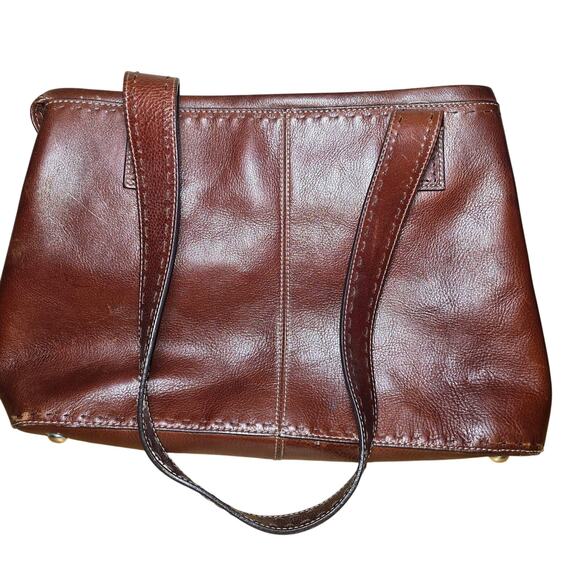 Fossil Vintage Brown Leather Shoulder Bag Purse ZB9099
Great Condition, 14x10x4 - Picture 2 of 9